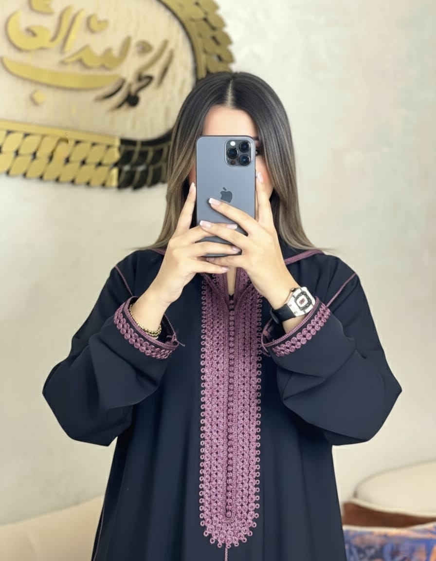 جلابة مغربية فاخرة ✨ تطريز راقٍ – أناقة تليق بذوقك